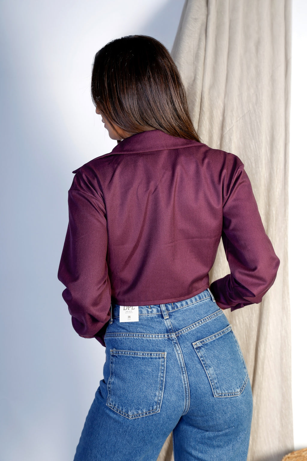 Cropped Shirt With Detachable Tie