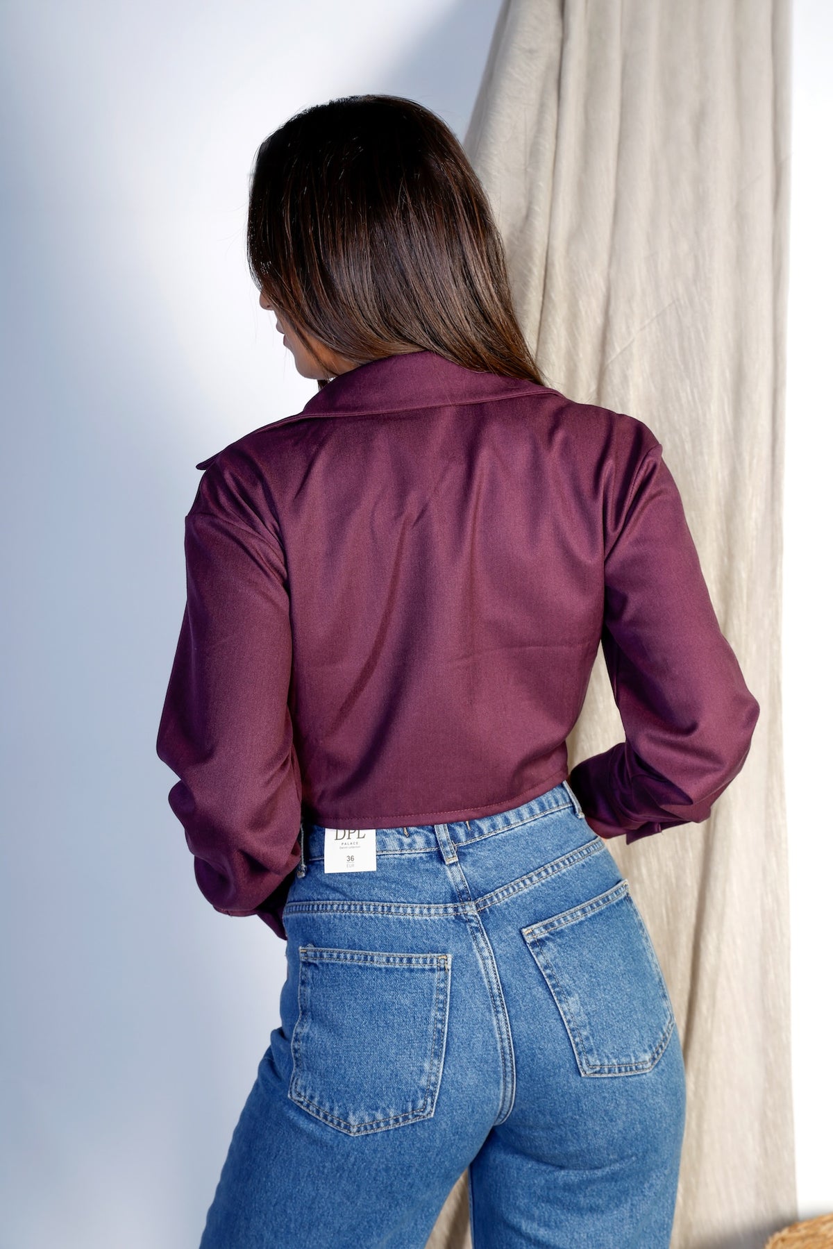 Cropped Shirt With Detachable Tie